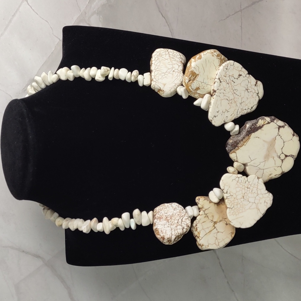 Artisan Crafted Natural Howlite Necklace